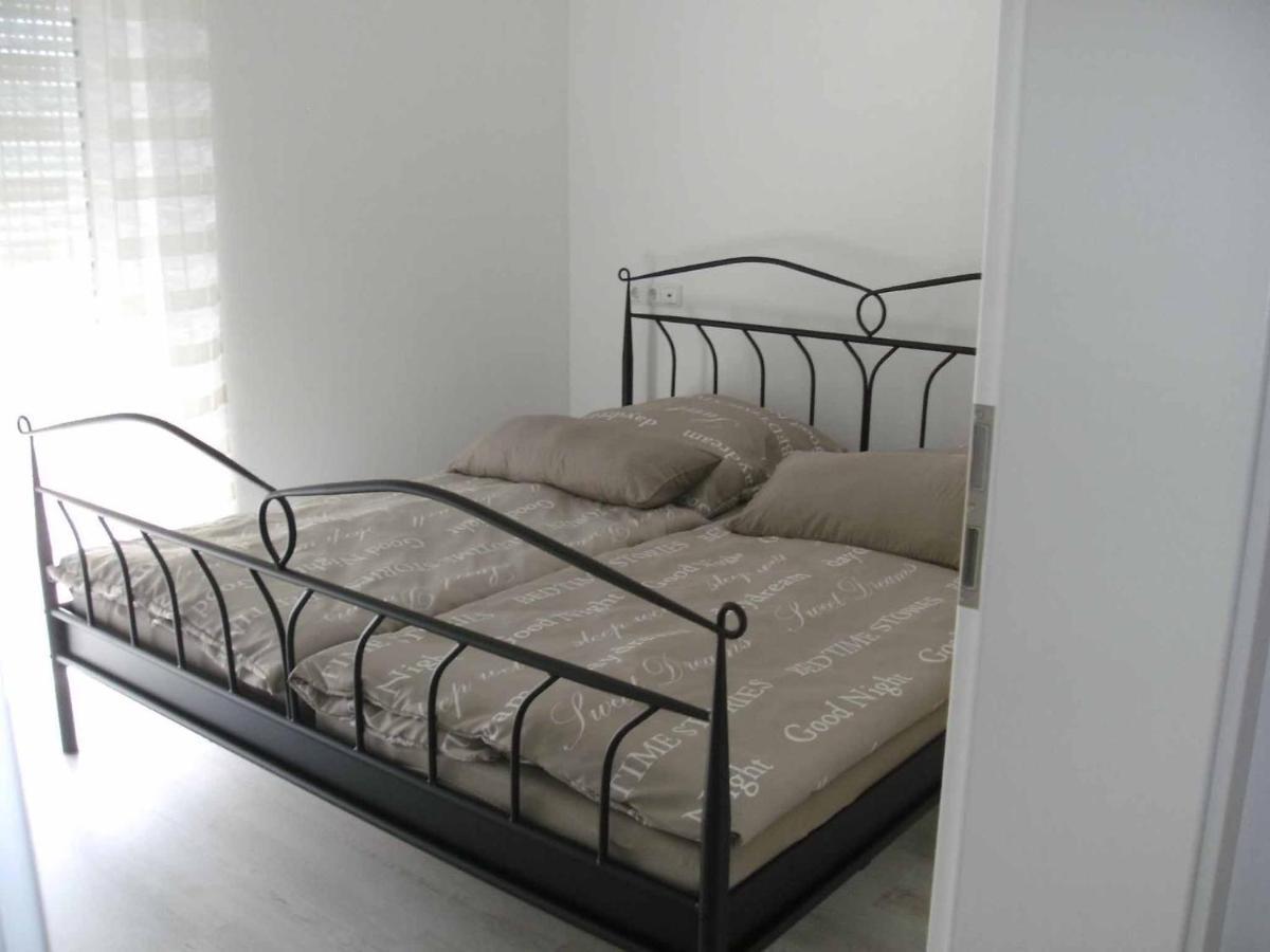 וירצבורג Ferienhaus Nikita מראה חיצוני תמונה