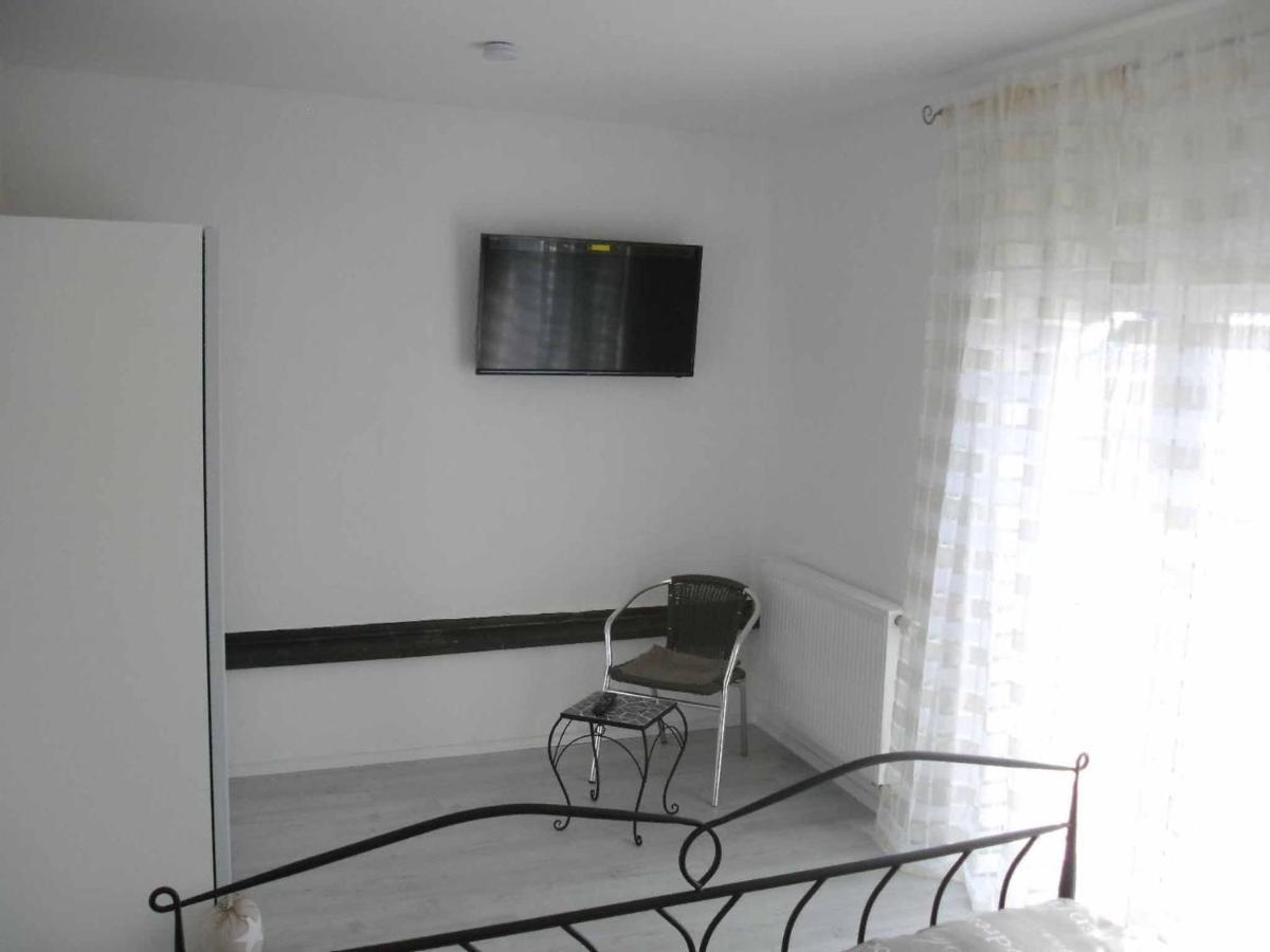 וירצבורג Ferienhaus Nikita מראה חיצוני תמונה